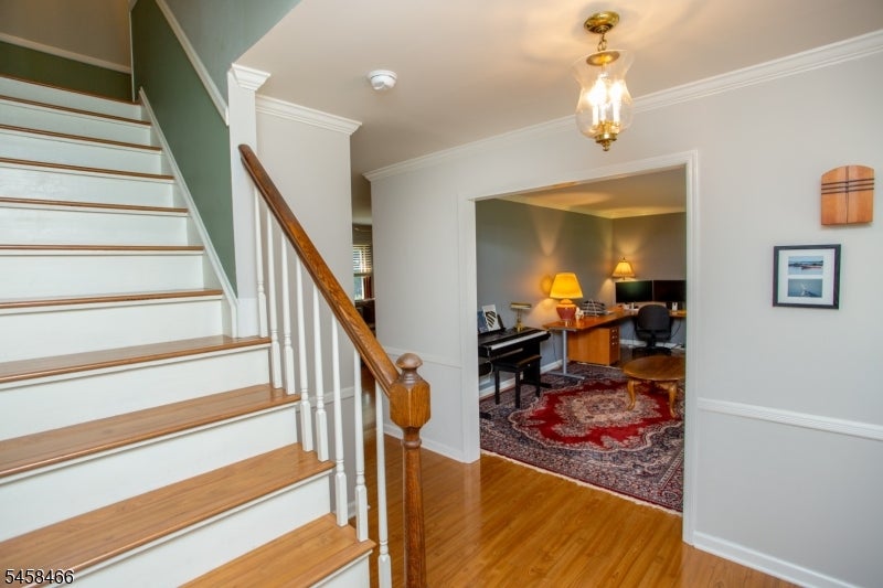 3 Sutphin Rd