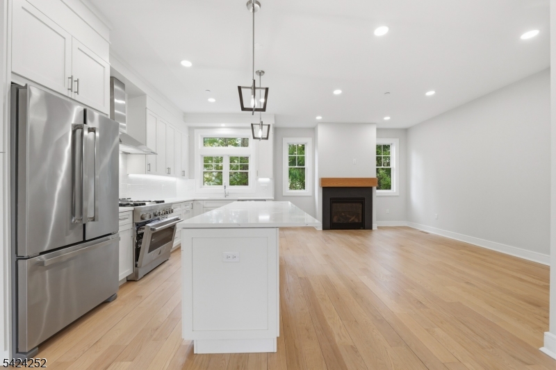 603 Springfield Ave 101