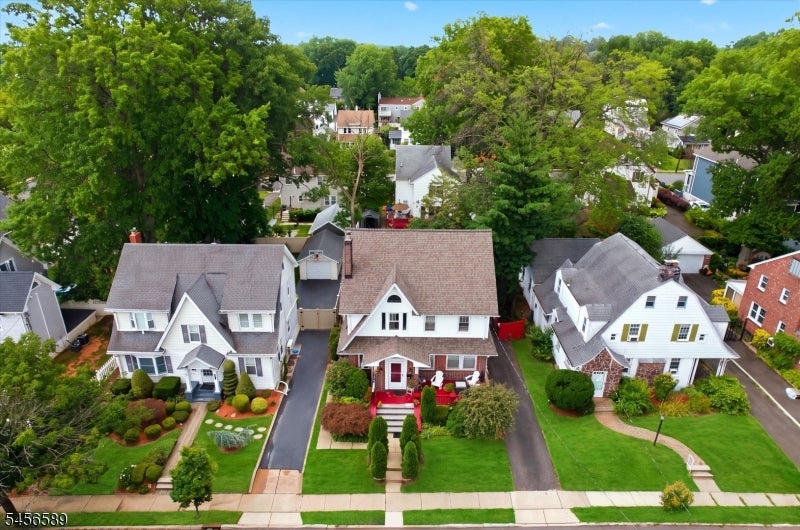 351 Griggs Ave