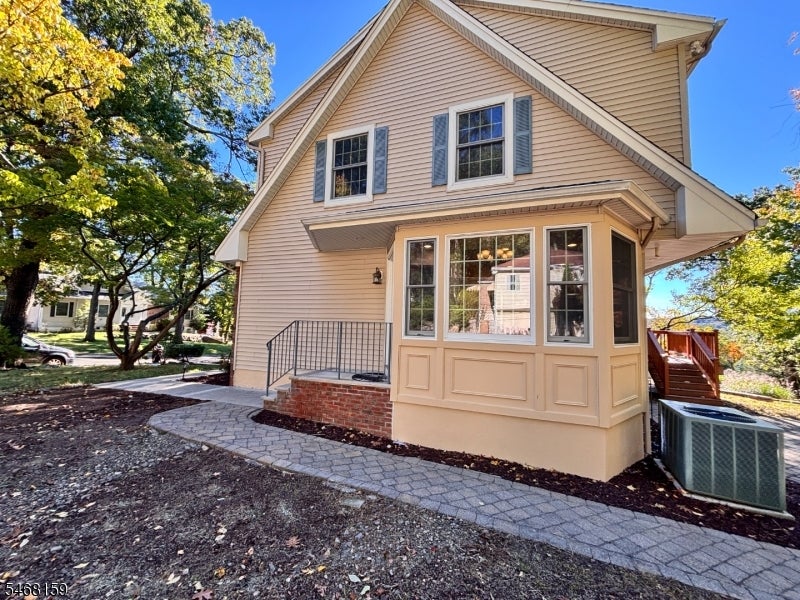 447 Manchester Ave