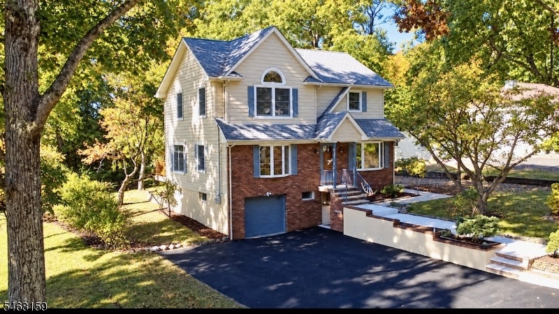 447 Manchester Ave