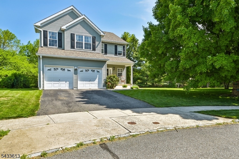 213 Austin Circle