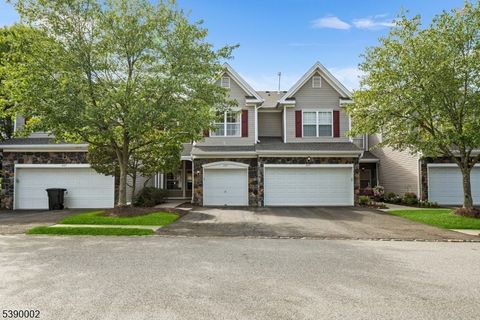 222 Ridge Dr Pompton Lakes Boro NJ 07442