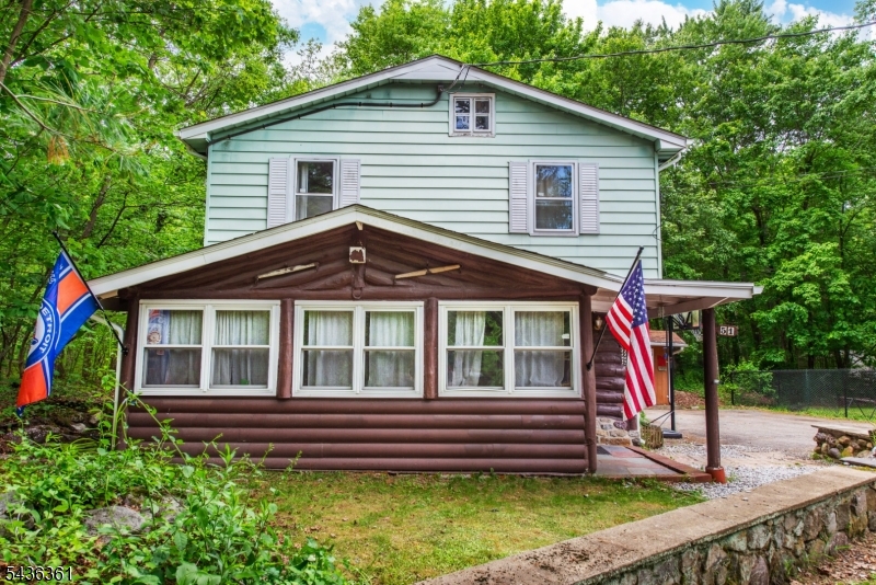 51 Poplar Grove Ter