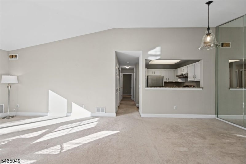 80 Wentworth Rd