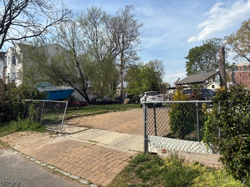 1174 New Brunswick Ave 2