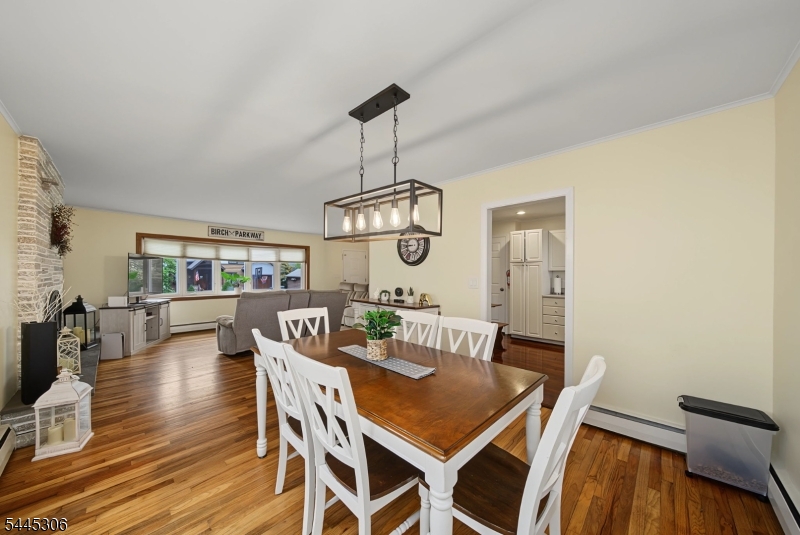 19 Birch Pkwy