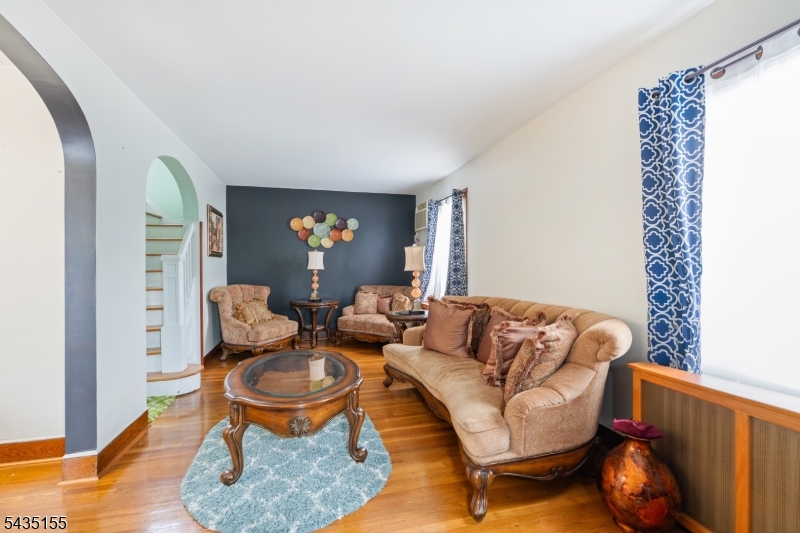 1515 Rose Ter