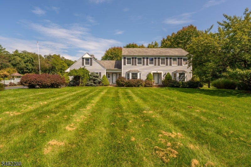 9 Sierra Dr