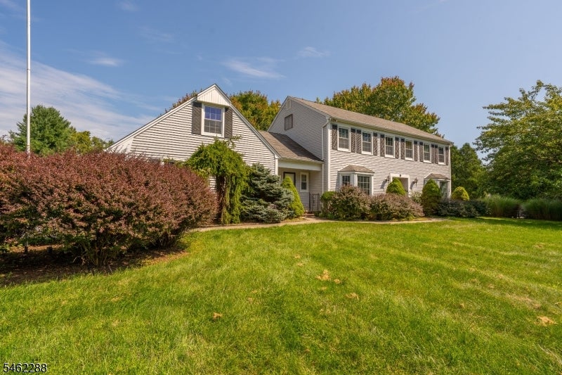 9 Sierra Dr