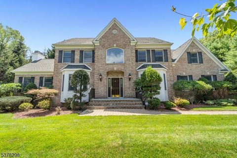 4 Michelle Ct Harrington Park Boro NJ 07640