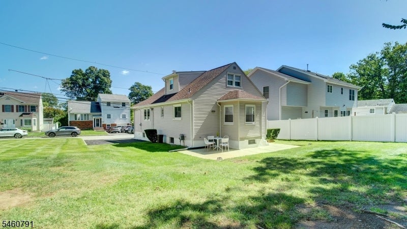 211 Marcella Rd