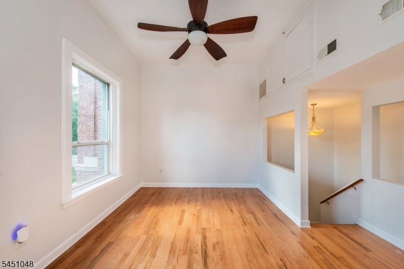 15 Glenridge Ave 5