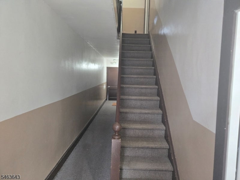 10B N 6th Ave