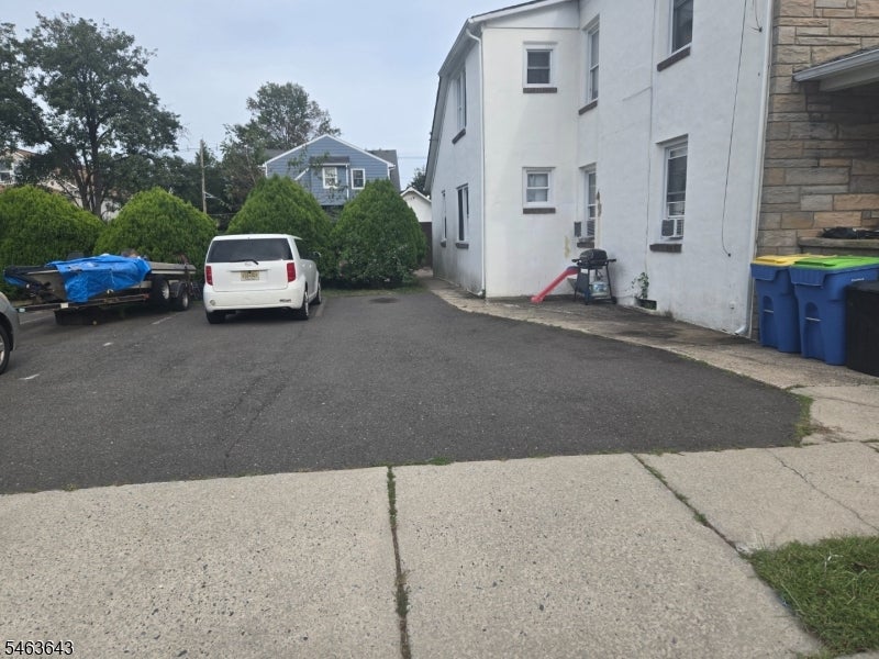 10B N 6th Ave