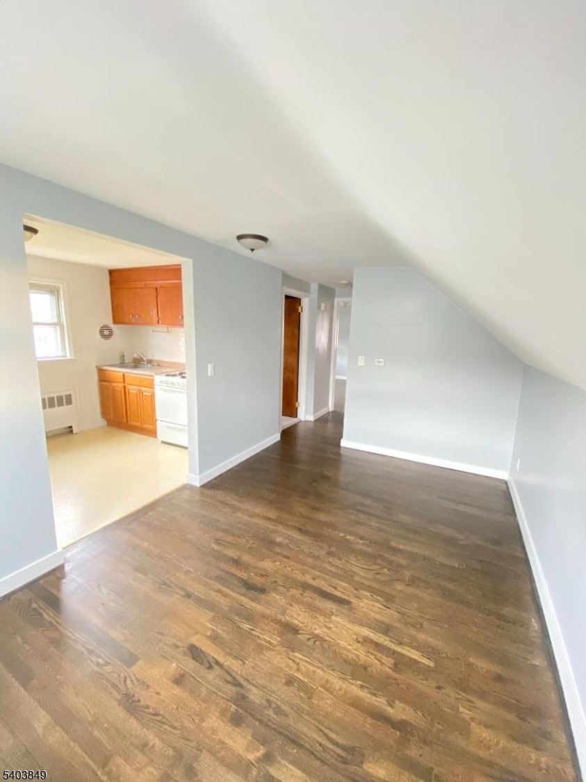 17-19 Cedar Hill Ave 2