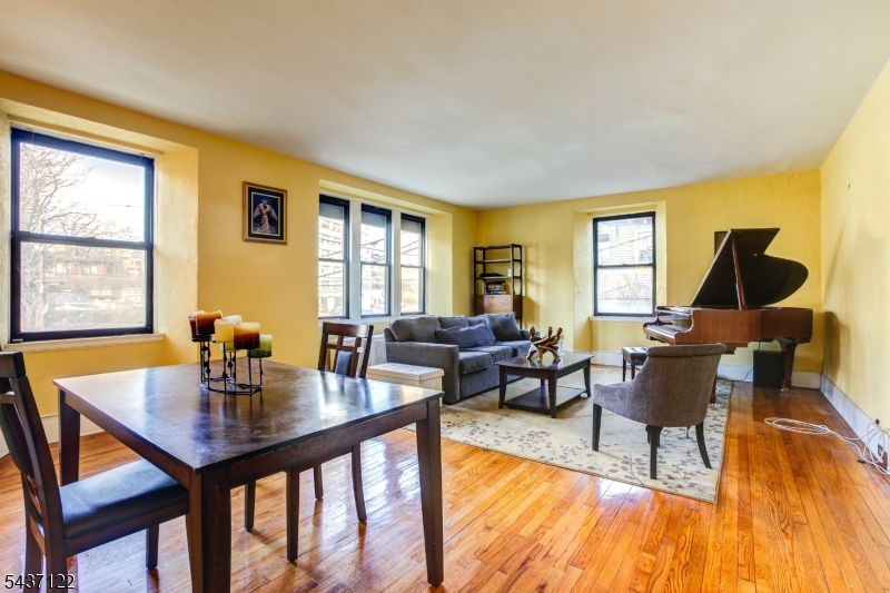 363-377 Mt Prospect Ave 2AW