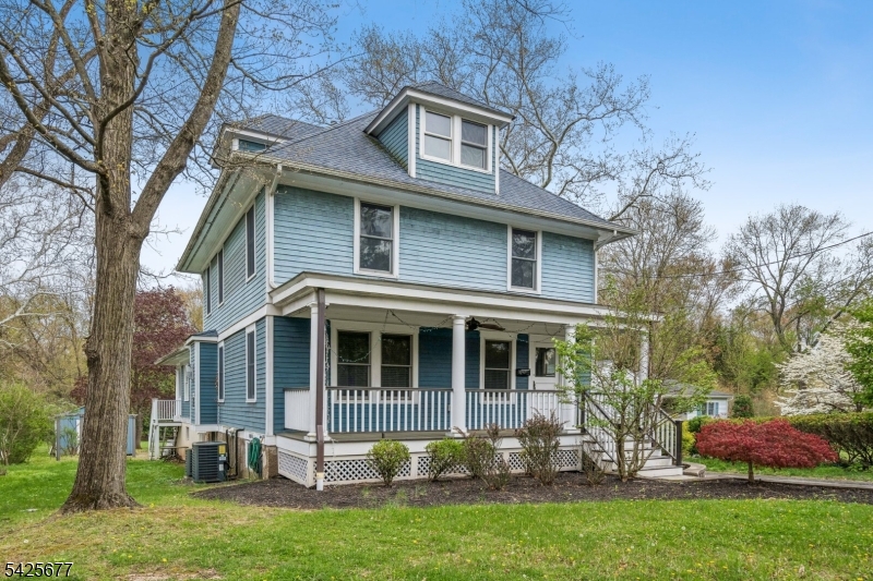 1644 Springfield Ave