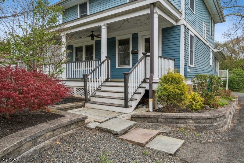 1644 Springfield Ave