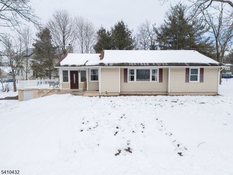 125 Hillcrest Dr Milford Boro NJ 08848