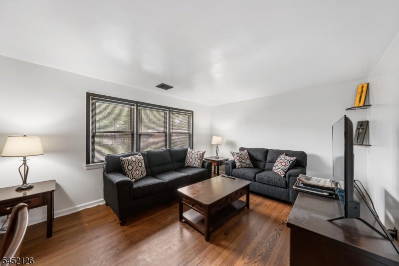 518 Thompson Ave