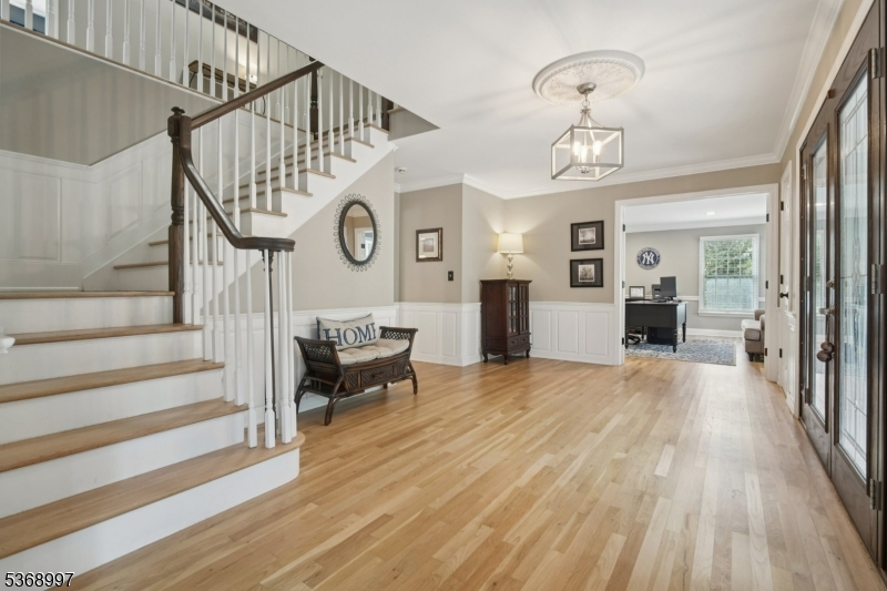 4 Hidden Acres Dr