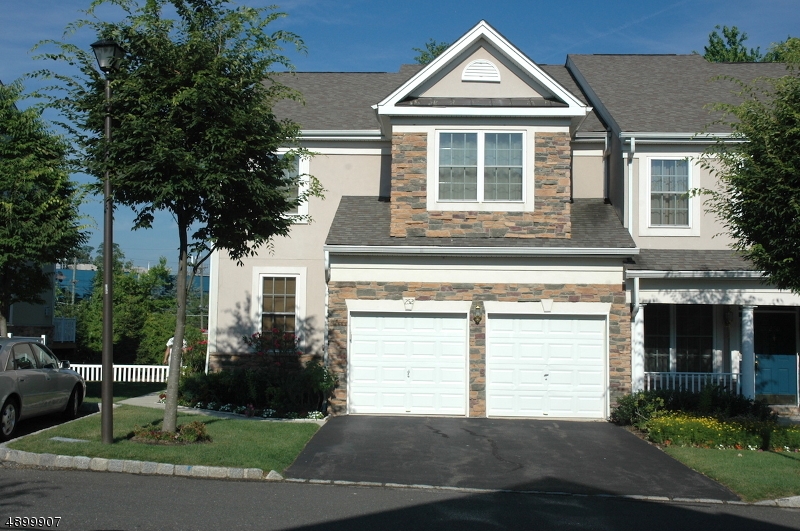 252 Levinberg Ln