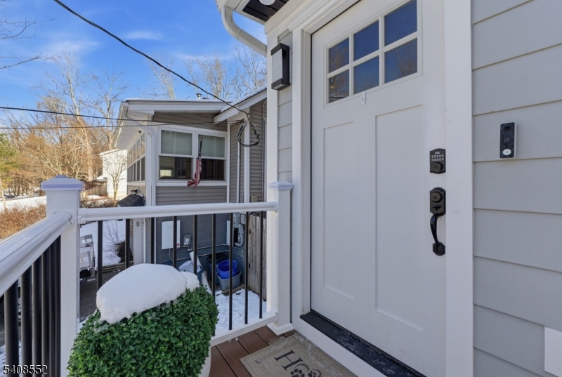 408 Main St