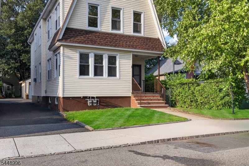 1 Hazel Ave