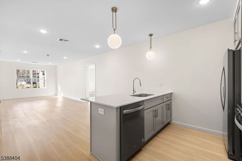 Photo of 70 Ridgedale #204, Morristown, NJ 07960 (MLS # 3993647)