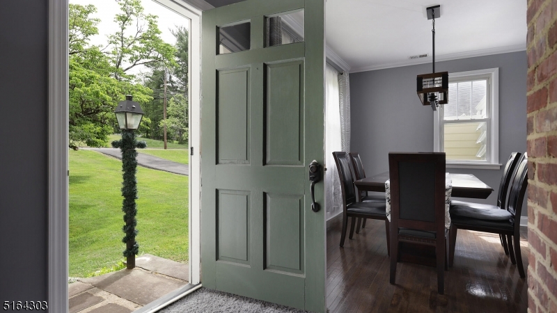 1496 Washington Valley Rd