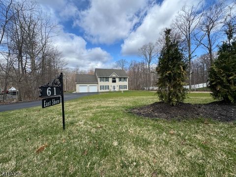61 E Shore Lake Owassa Rd Frankford Twp. NJ 07860