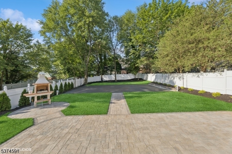 180 Parker Ave