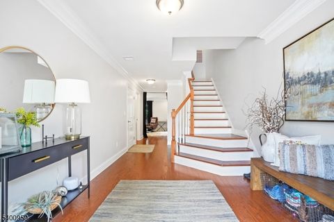 28 Park Pl Mountain Lakes Boro NJ 07046