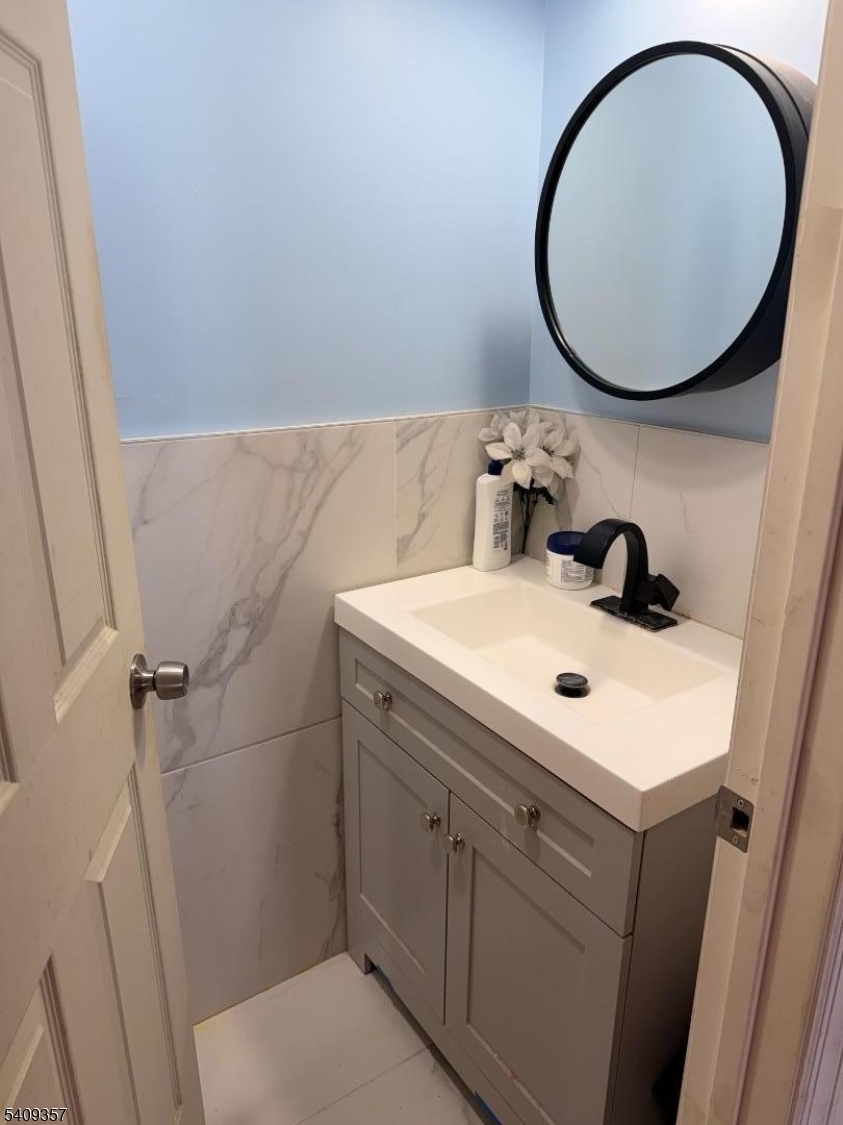 1016 Washington Valley Rd