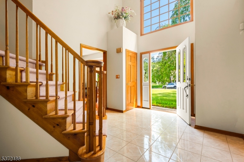 11 Darlington Dr