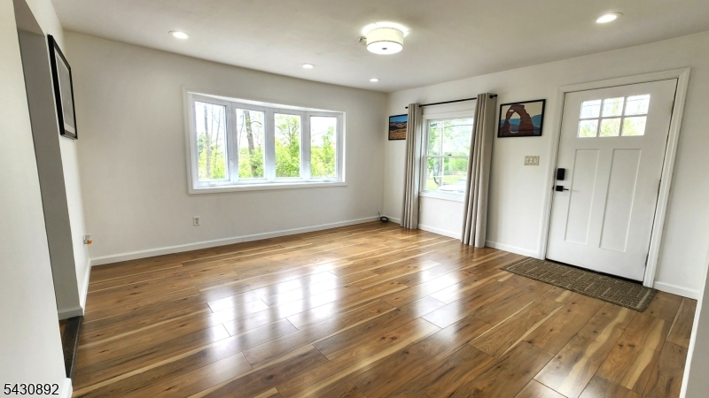 29 Cook Rd