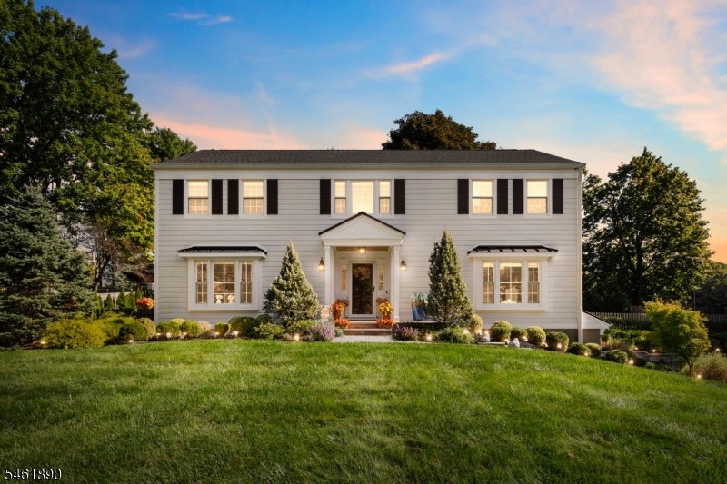 13 Larch Dr