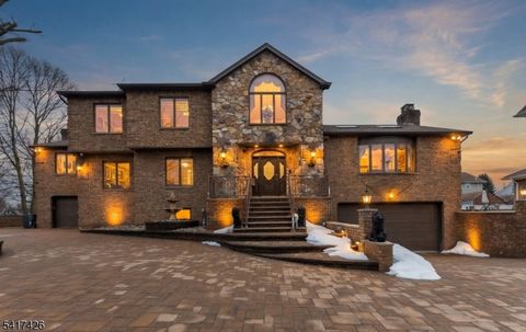 512 Van Bussum Ave Garfield City NJ 07026