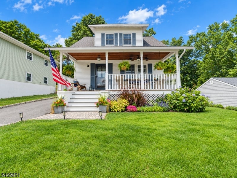 16 Grove St