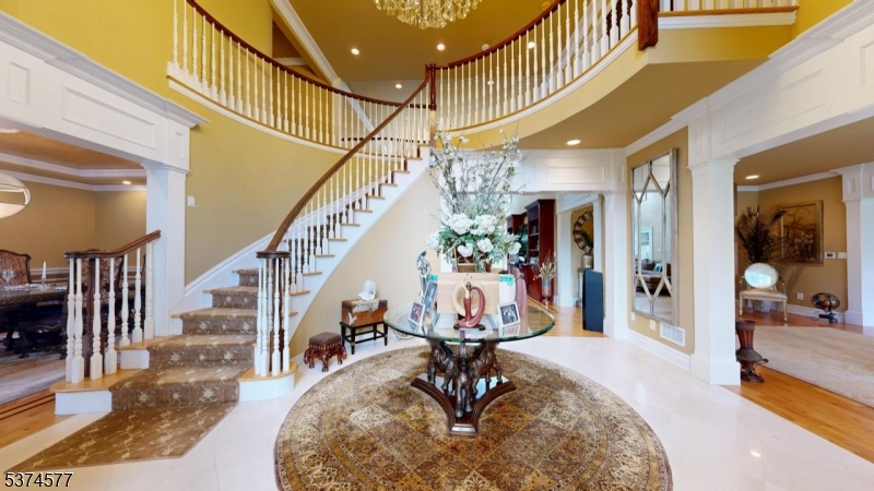 7 Margulis Ct