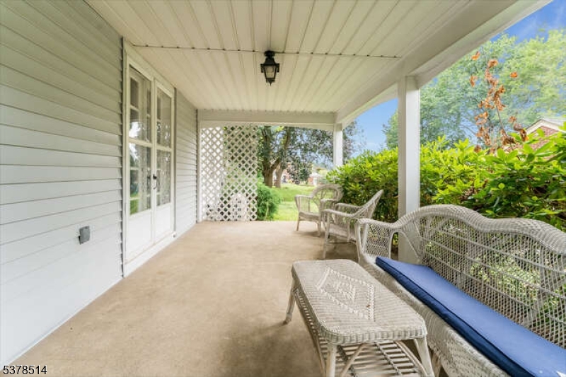 154 Prospect Ave