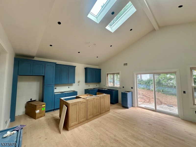 13 Collinwood Rd
