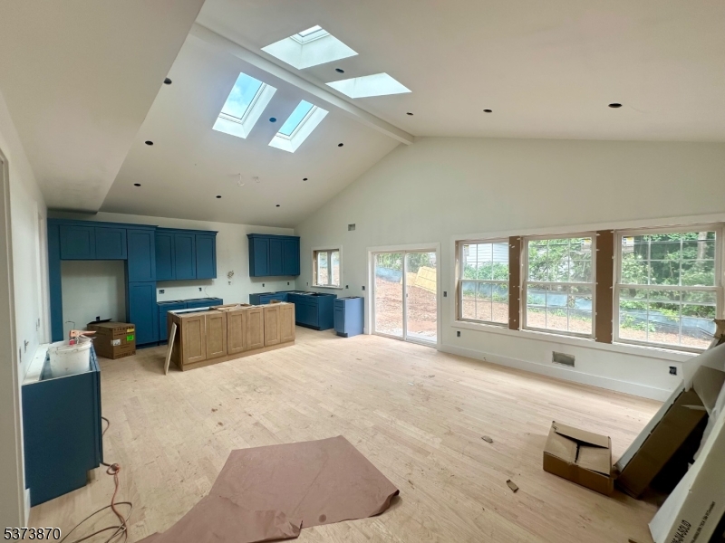 13 Collinwood Rd