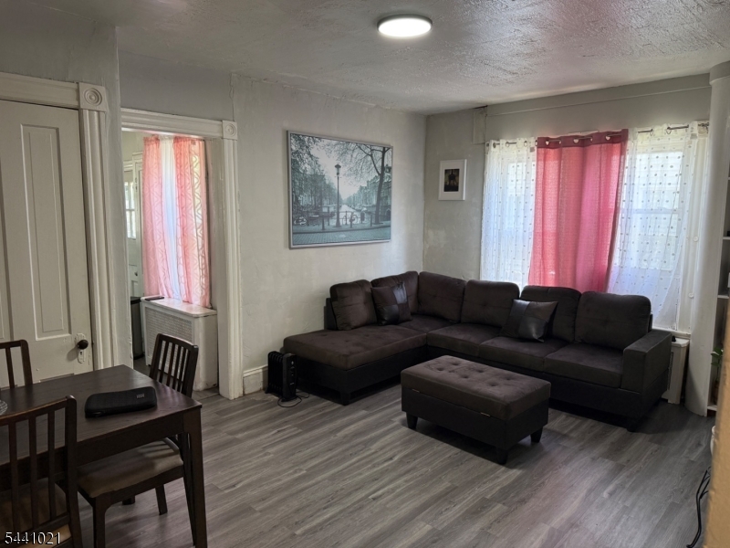 34 Cumberland Ave 2