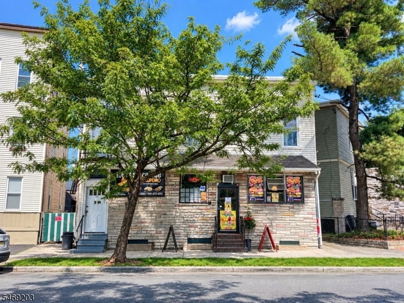 45 Parker Ave