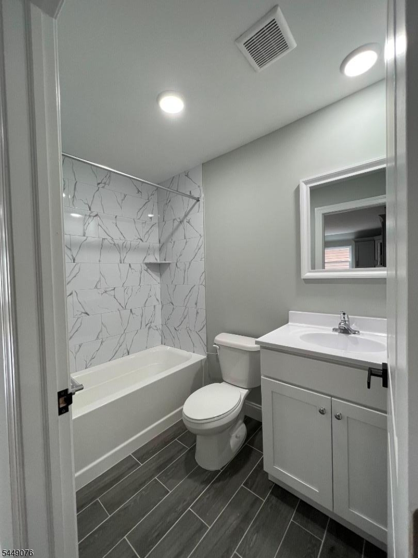 562 Madison 2