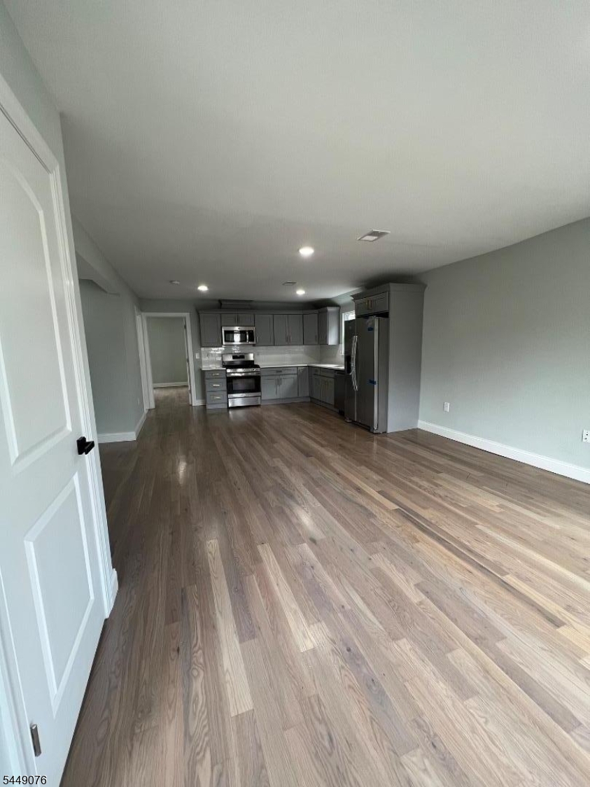 562 Madison 2