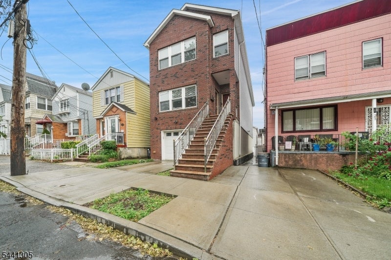 19 Terhune Ave