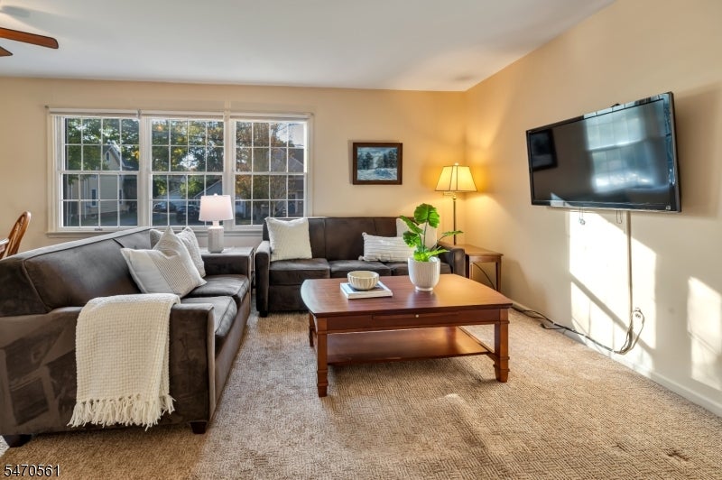 7 Liberty St 5A